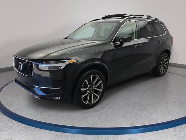 2017 Volvo XC90 Momentum AWD photo