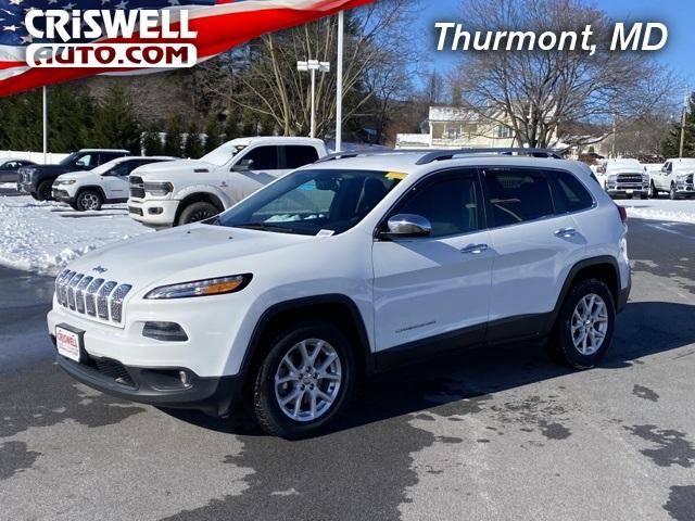 2017 Jeep Cherokee Latitude 4WD photo