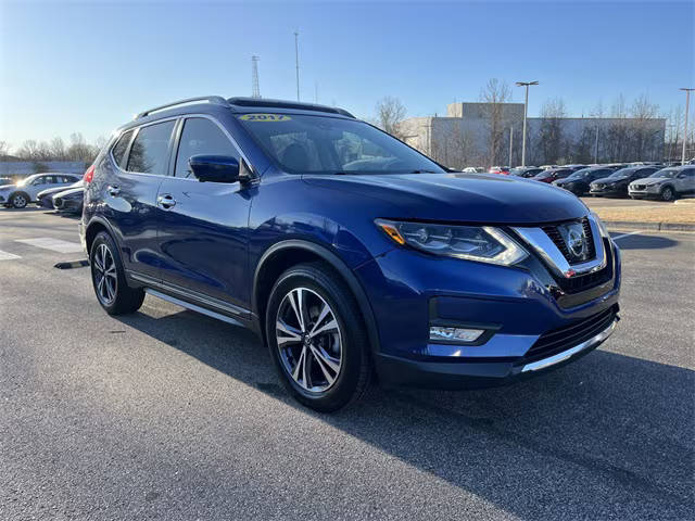 2017 Nissan Rogue SL FWD photo