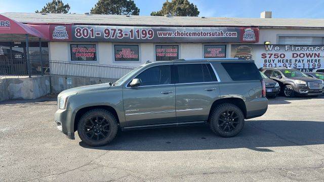 2017 GMC Yukon Denali 4WD photo