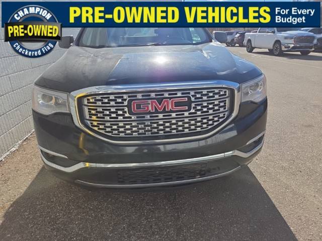 2017 GMC Acadia Denali AWD photo