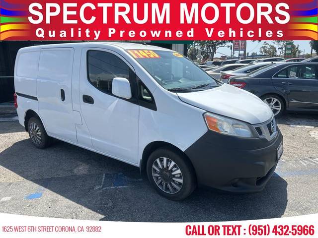 2017 Nissan NV200 SV FWD photo