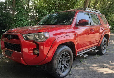 2017 Toyota 4Runner SR5 4WD photo