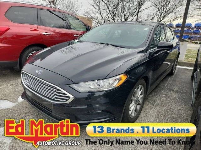 2017 Ford Fusion SE FWD photo