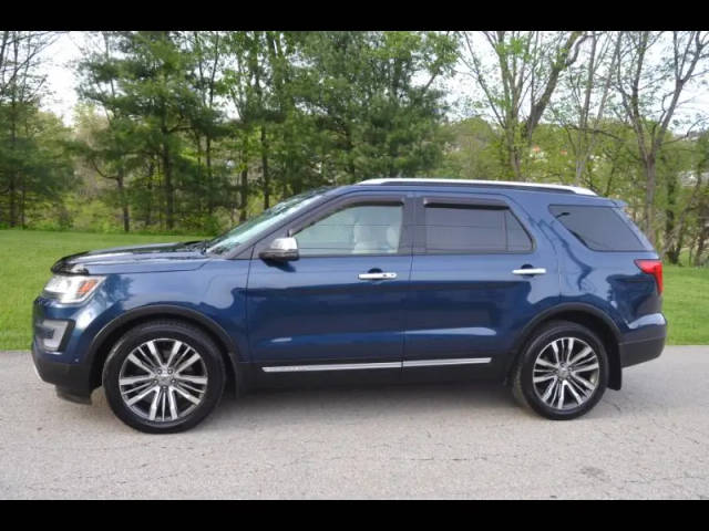 2017 Ford Explorer Platinum 4WD photo