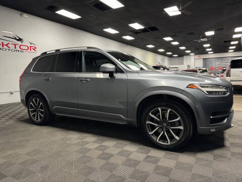 2017 Volvo XC90 Momentum AWD photo