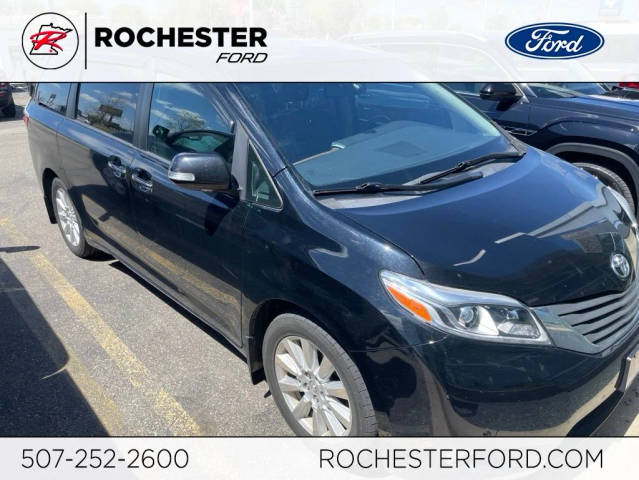 2017 Toyota Sienna Limited Premium FWD photo