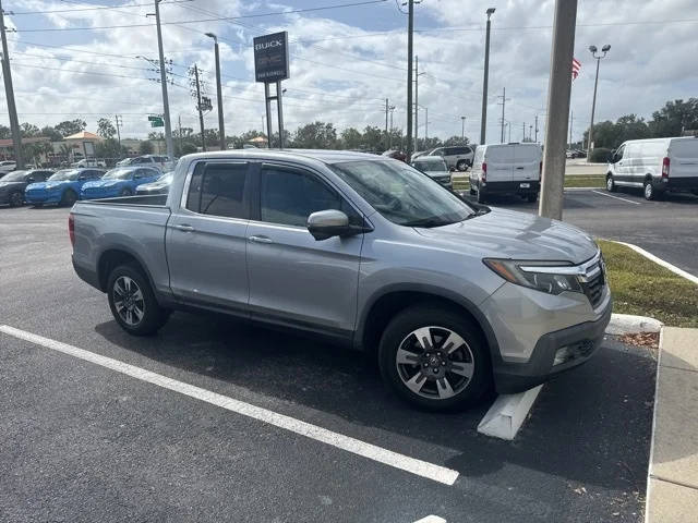 2017 Honda Ridgeline RTL-T AWD photo