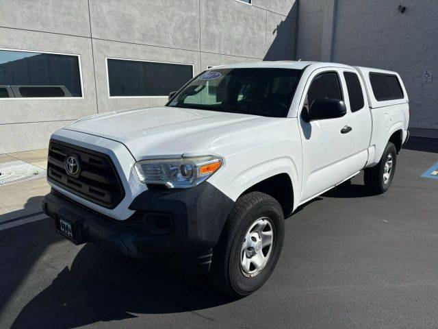 2017 Toyota Tacoma SR RWD photo