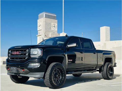 2017 GMC Sierra 1500 SLT 4WD photo