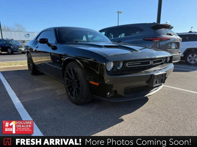 2017 Dodge Challenger GT AWD photo