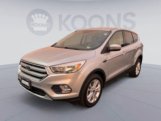 2017 Ford Escape SE FWD photo