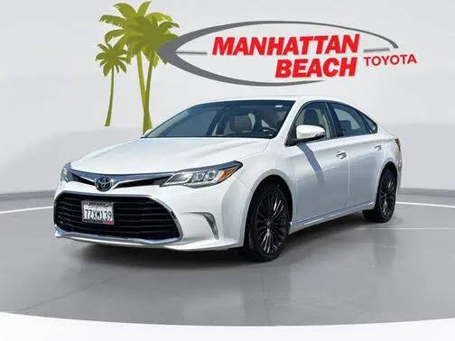 2017 Toyota Avalon Touring FWD photo