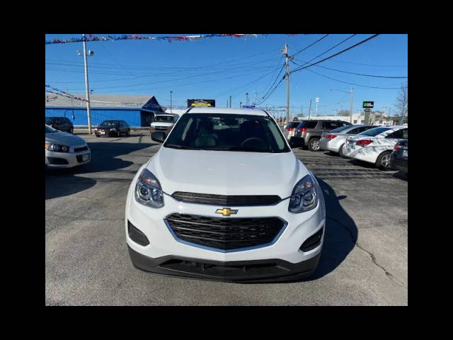 2017 Chevrolet Equinox LS FWD photo