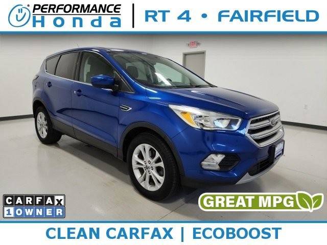 2017 Ford Escape SE FWD photo