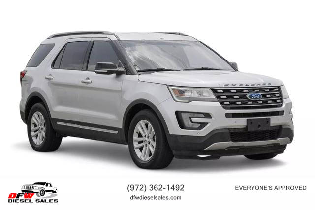 2017 Ford Explorer XLT FWD photo