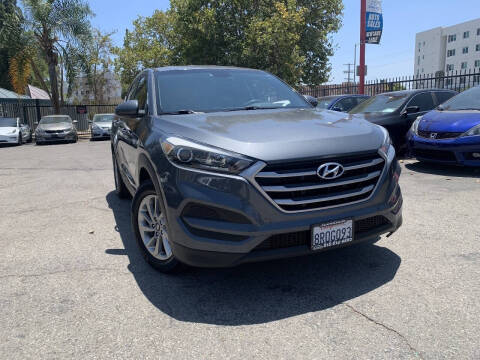 2017 Hyundai Tucson SE FWD photo