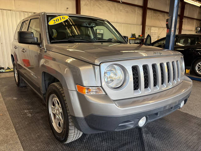 2016 Jeep Patriot Sport FWD photo