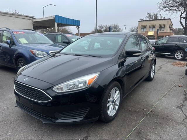 2017 Ford Focus SE FWD photo