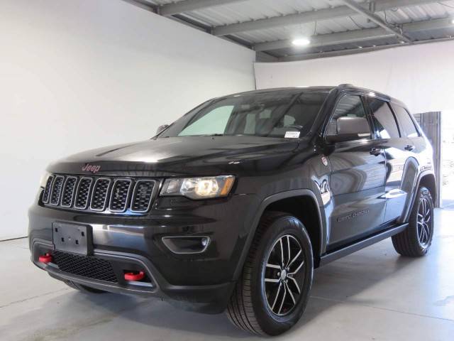 2017 Jeep Grand Cherokee Trailhawk 4WD photo