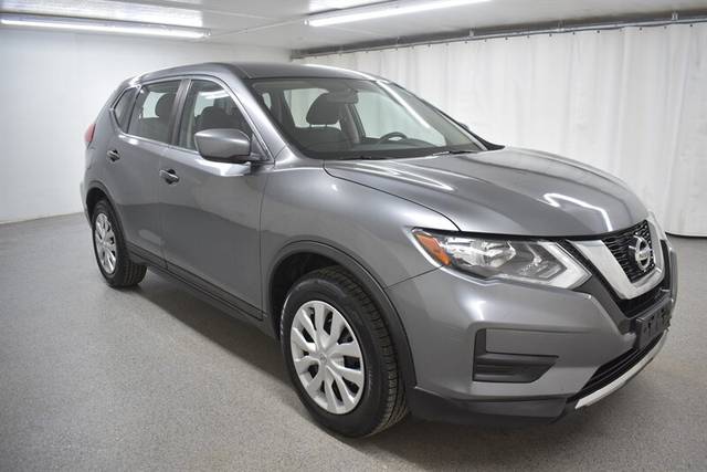 2017 Nissan Rogue S FWD photo