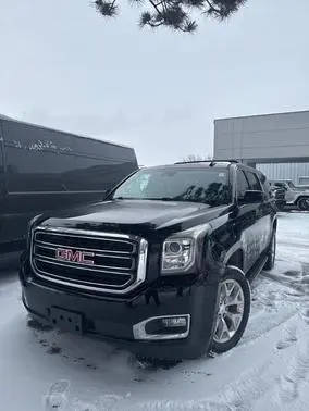 2017 GMC Yukon XL SLT 4WD photo