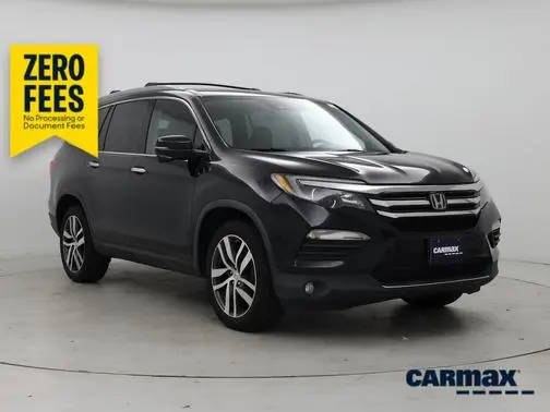 2017 Honda Pilot Touring AWD photo