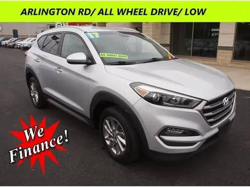 2017 Hyundai Tucson SE AWD photo