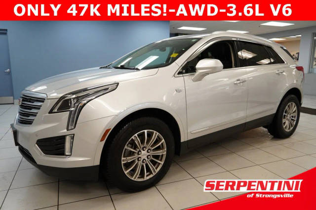 2017 Cadillac XT5 Luxury AWD AWD photo