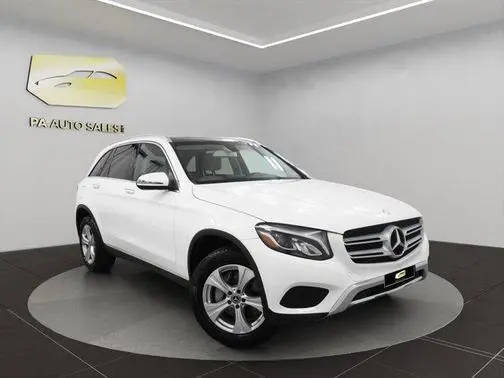 2017 Mercedes-Benz GLC-Class GLC 300 AWD photo