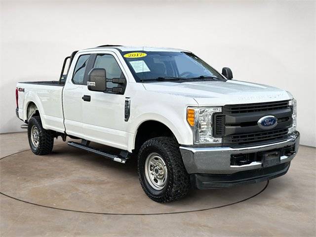 2017 Ford F-250 Super Duty XL 4WD photo