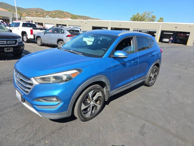 2017 Hyundai Tucson Sport FWD photo