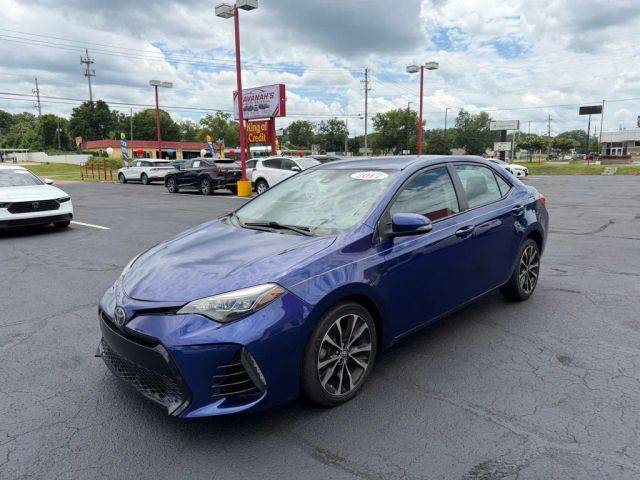 2017 Toyota Corolla SE FWD photo