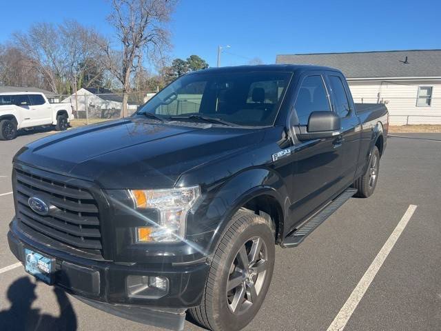 2017 Ford F-150 XLT RWD photo