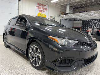 2017 Toyota Corolla iM  FWD photo