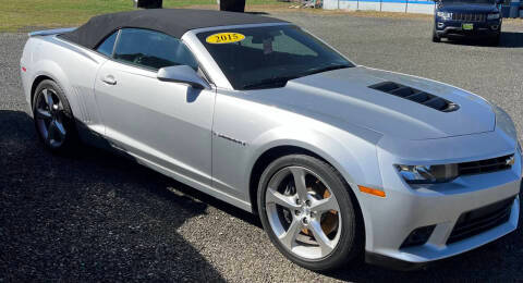 2015 Chevrolet Camaro SS RWD photo