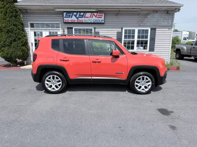 2016 Jeep Renegade Latitude 4WD photo