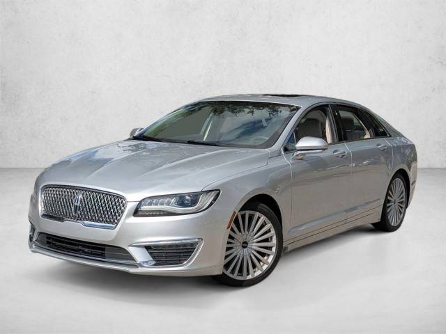2017 Lincoln MKZ Hybrid Reserve FWD photo