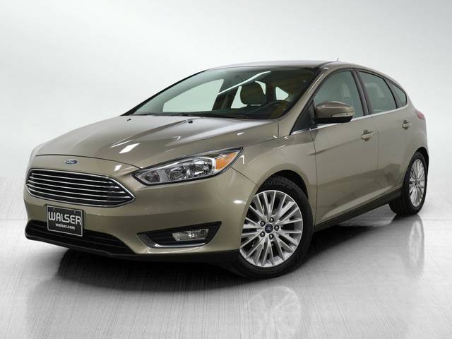 2016 Ford Focus Titanium FWD photo