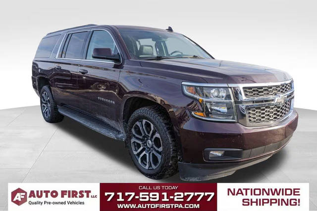 2017 Chevrolet Suburban LT 4WD photo