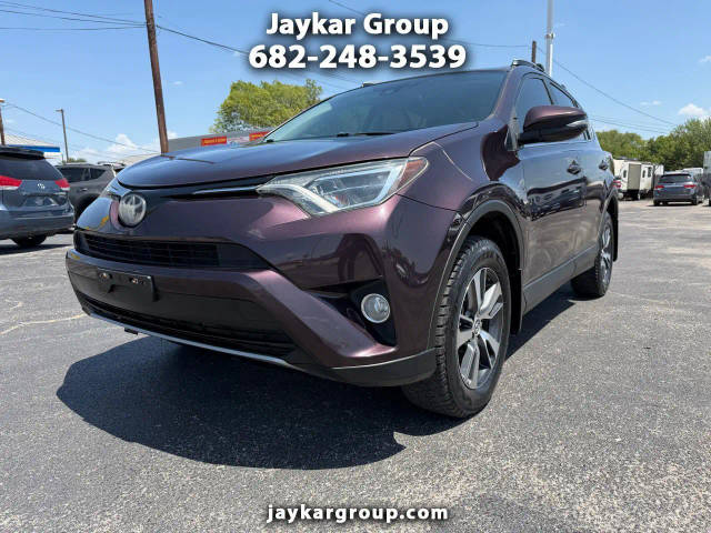 2017 Toyota RAV4 XLE AWD photo