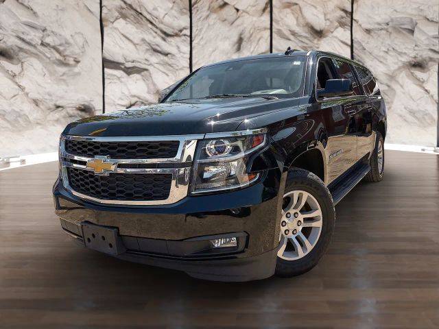 2016 Chevrolet Suburban LT 4WD photo