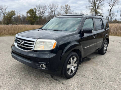 2015 Honda Pilot Touring FWD photo