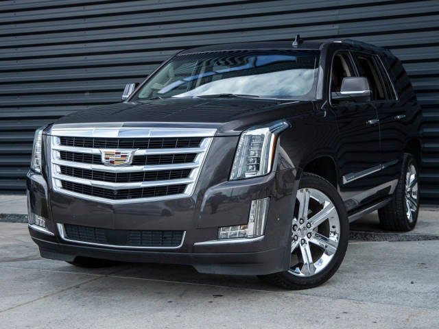 2017 Cadillac Escalade Premium Luxury 4WD photo