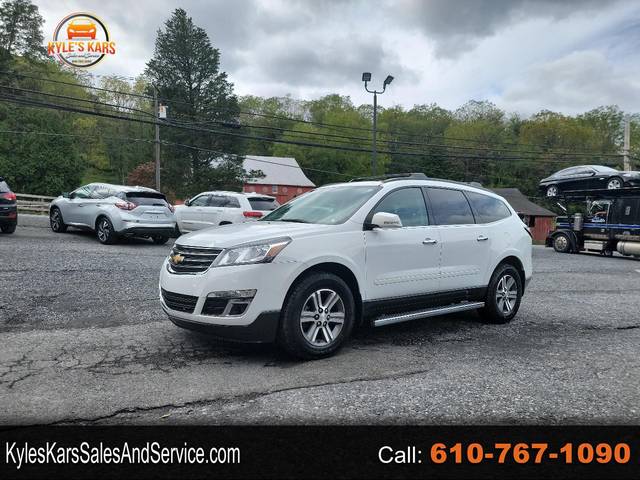 2017 Chevrolet Traverse LT AWD photo