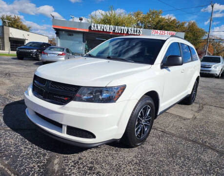 2017 Dodge Journey SE FWD photo