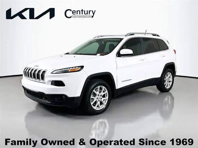 2015 Jeep Cherokee Latitude FWD photo