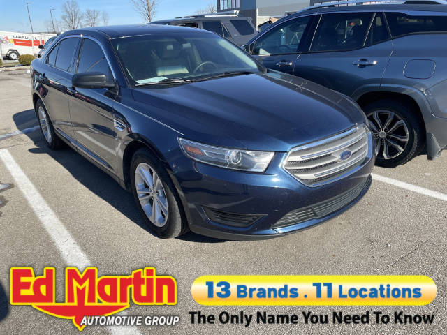 2017 Ford Taurus SE FWD photo