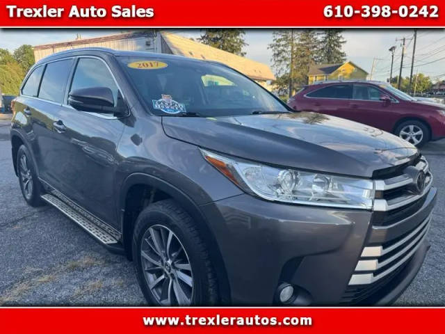 2017 Toyota Highlander XLE AWD photo