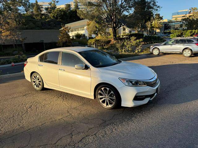 2017 Honda Accord Sport FWD photo